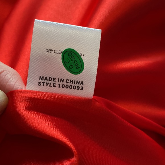 π NWT - Sheike Freefall One Shoulder Red Dress π - Picture 8 of 10